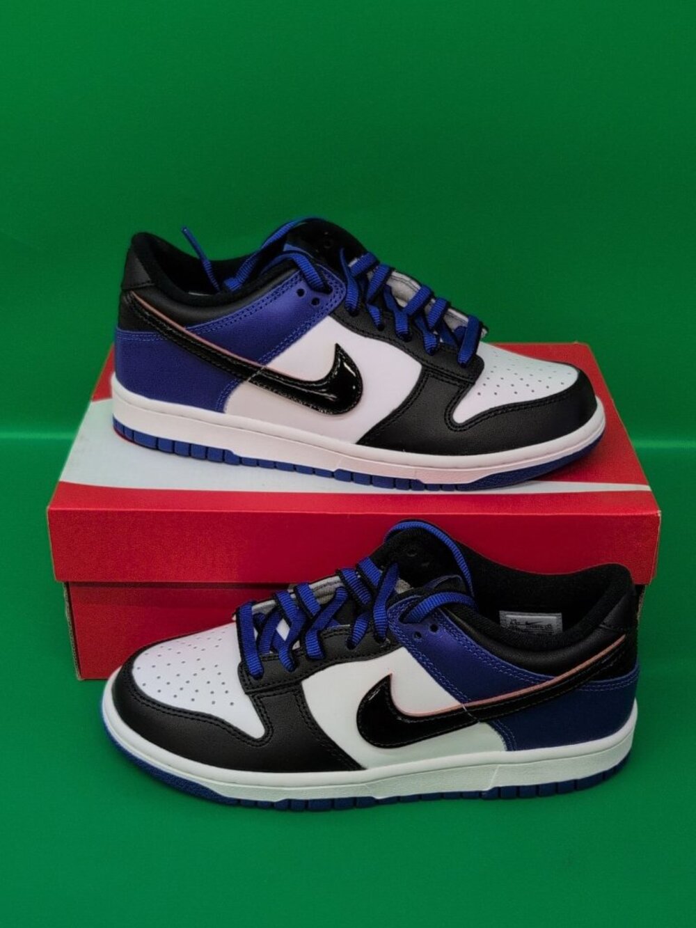 Nike Dunk Low SE GS Boy's Shoes Size 6.5Y White & Racer Blue Black HF0970-100